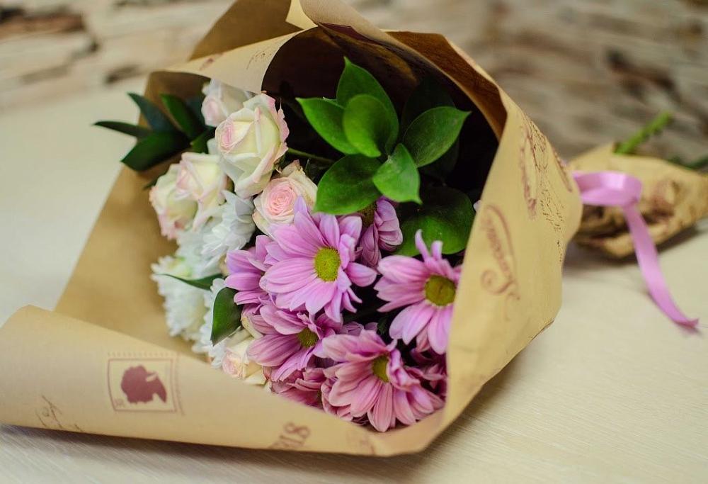 Букет цветов из: Розы и Хризантемы в Мокроусово