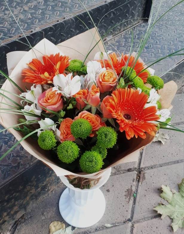 Букет цветов из: Герберы, Хризантемы, Альстромерии и Розы в Мокроусово