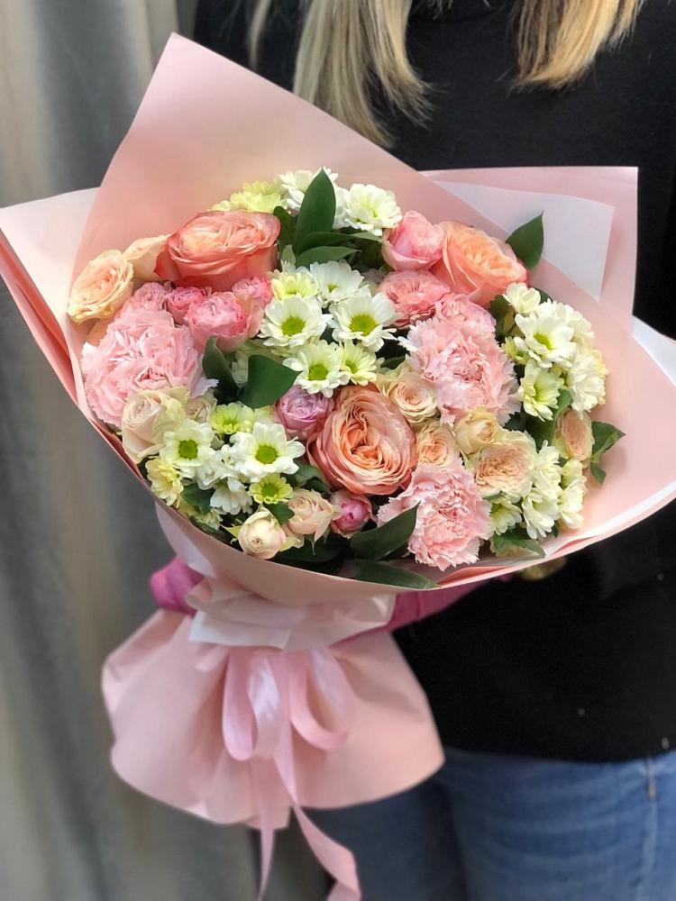 Букет цветов из: Гвоздики, Розы и Хризантемы в Мокроусово