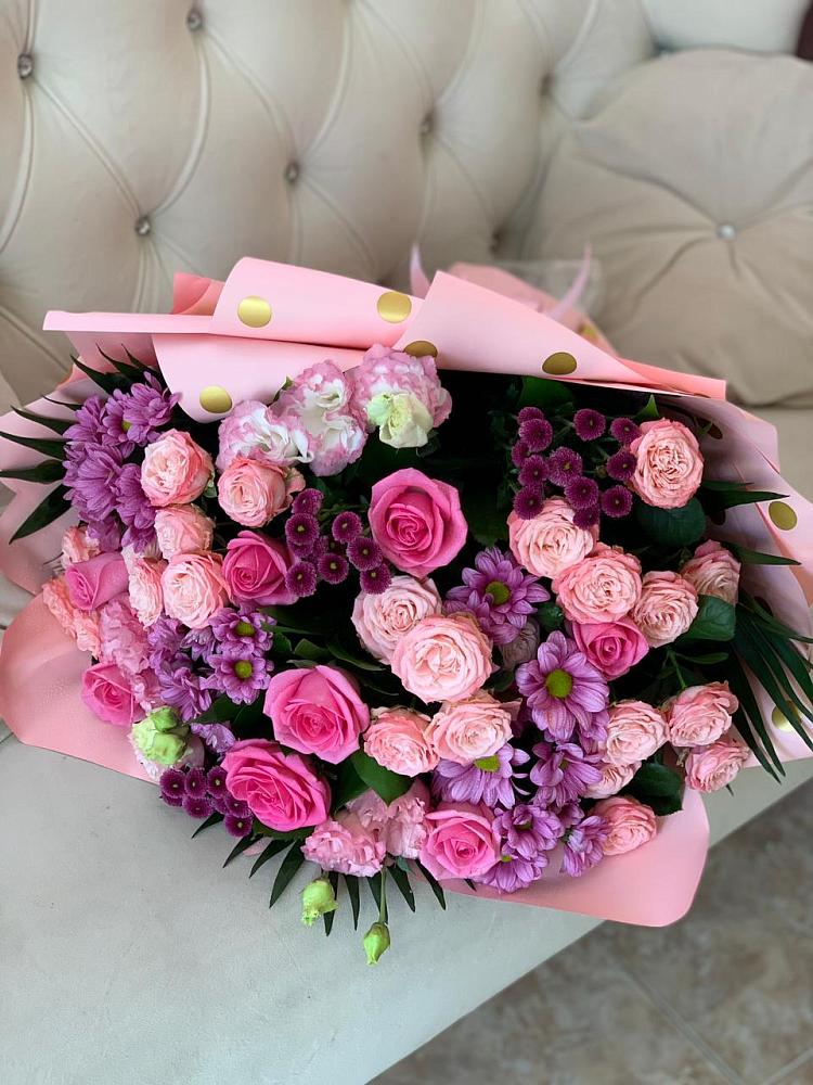 Букет цветов из: Хризантемы, Розы и Лизиантусы в Мокроусово