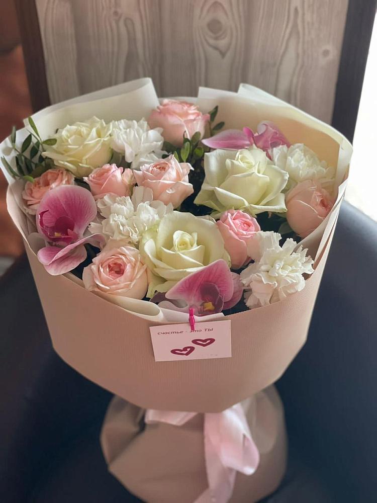 Букет цветов из: Орхидеи, Розы и Гвоздики в Мокроусово