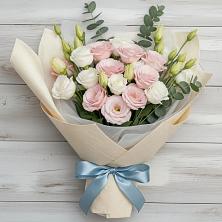 Букет цветов из:  Лизиантусы в Мокроусово