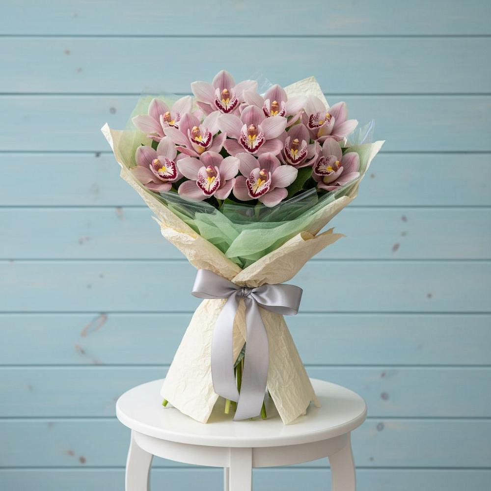 Букет цветов из: Орхидеи и Розы в Мокроусово