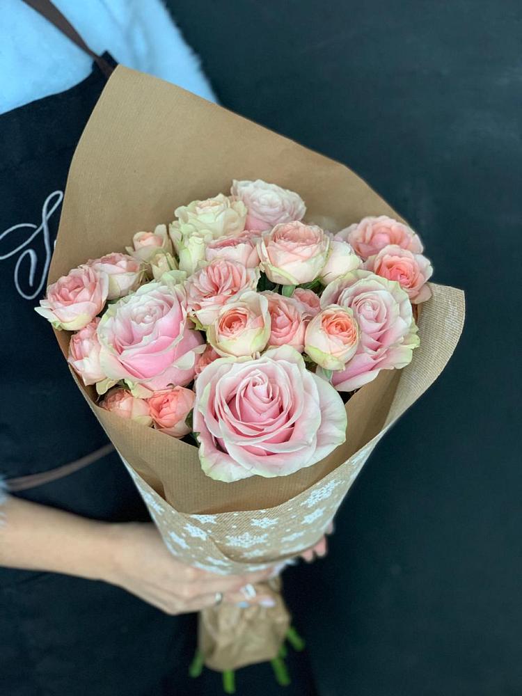 Букет цветов из: Хризантемы и Розы в Мокроусово