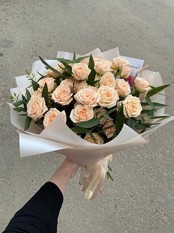 Букет Кремовые розы Латте в Мокроусово